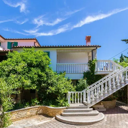 Casa Di Vjera